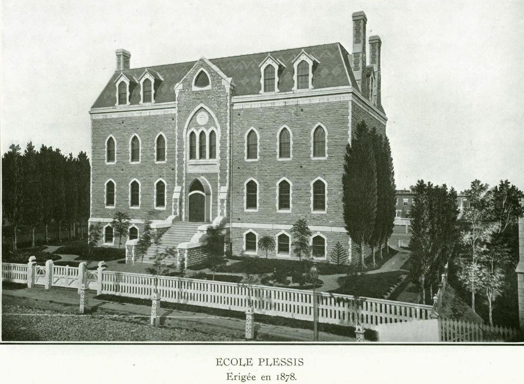 Capsule historique : les belles écoles de Montréal (1878-1930) - Centre de  services scolaire de Montréal